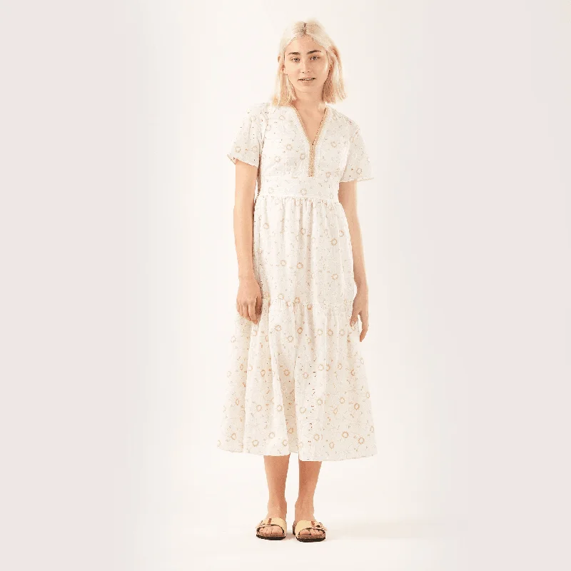 Daphne Ivory Dress Ruffled unclassified dresses