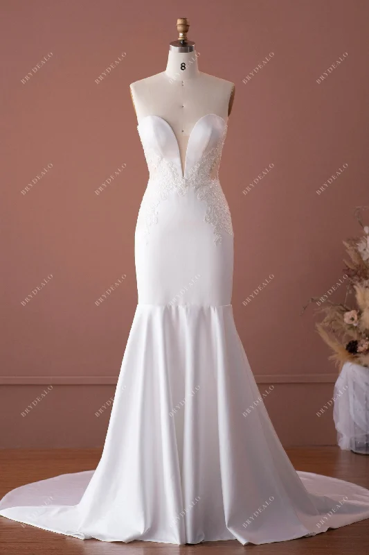 Elegant Satin Strapless Mermaid Wedding Dress