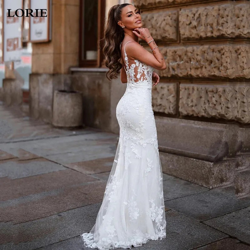 Wedding Dresses Spaghetti Straps Lace Appliques Bride Dress V Neck Elegant