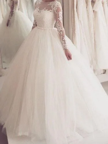 Modest Tulle Bateau Neckline Ball Gown Wedding Dresses With Appliques WD093