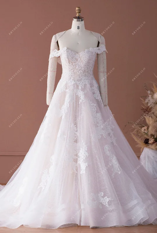 Romantic Lace Ballgown Wedding Dress