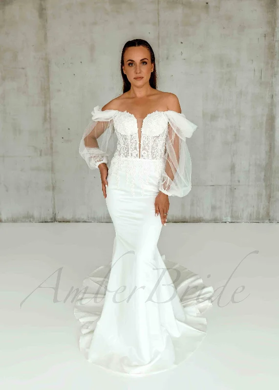 Rustic Mermaid Wedding Dress with Deep V-Neckline and Off-Shoulder Puffy Sleeves