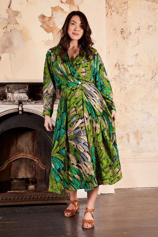 Vivant Parisian Midi Wrap Dress Green in Viscose